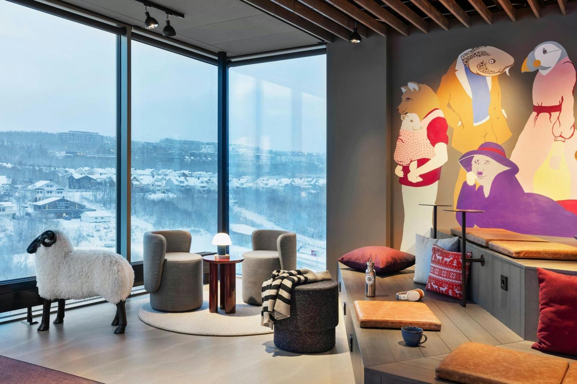Moxy Tromso Hotel Ngoại thất bức ảnh