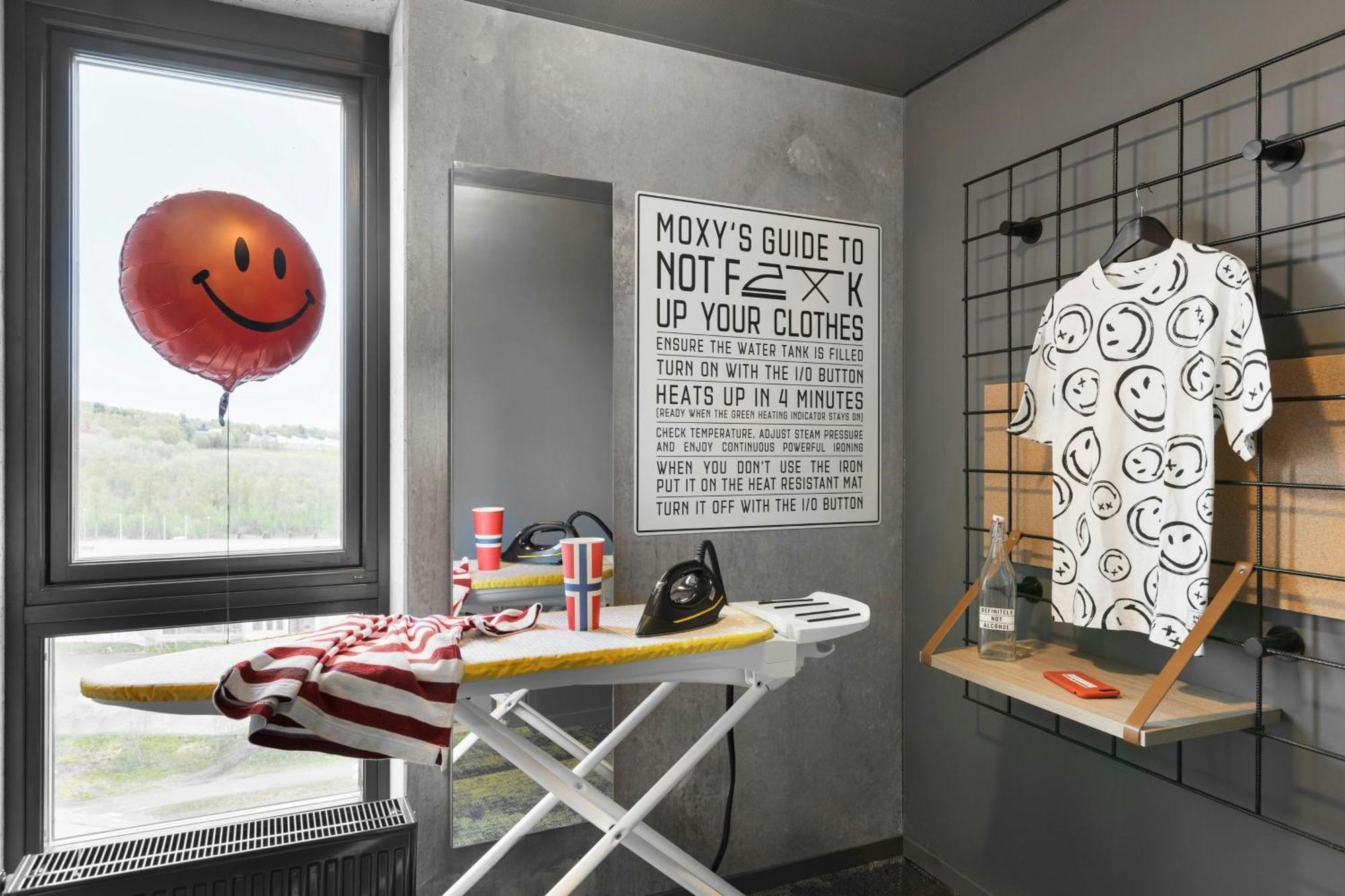 Moxy Tromso Hotel Ngoại thất bức ảnh