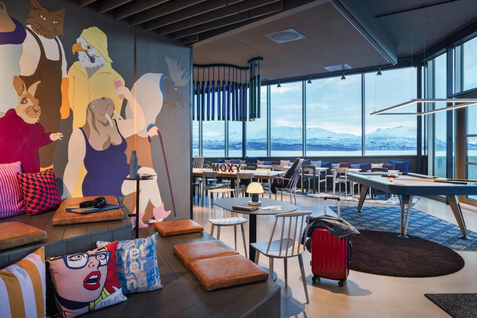 Moxy Tromso Hotel Ngoại thất bức ảnh